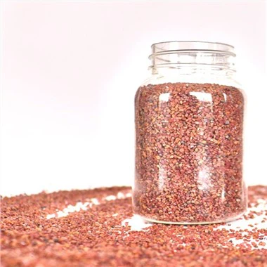 Rožinis aliuvinės upės granatas